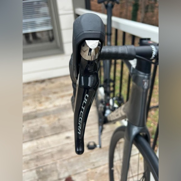 Bicycle TREK / Emonda SL 6.     Disc Pro 60 Lithium Greybrushed Chrome. ‼️BR NEW - Picture 9 of 12